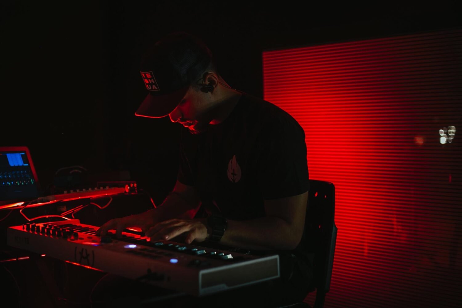 Lorem ipsum is placeholder text commonly used in the graphic, print, and publishing industries for previewing layouts and visual mockups.